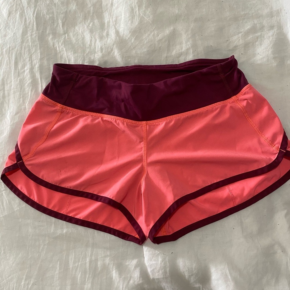 Lulu lemon speed up short 2.5”